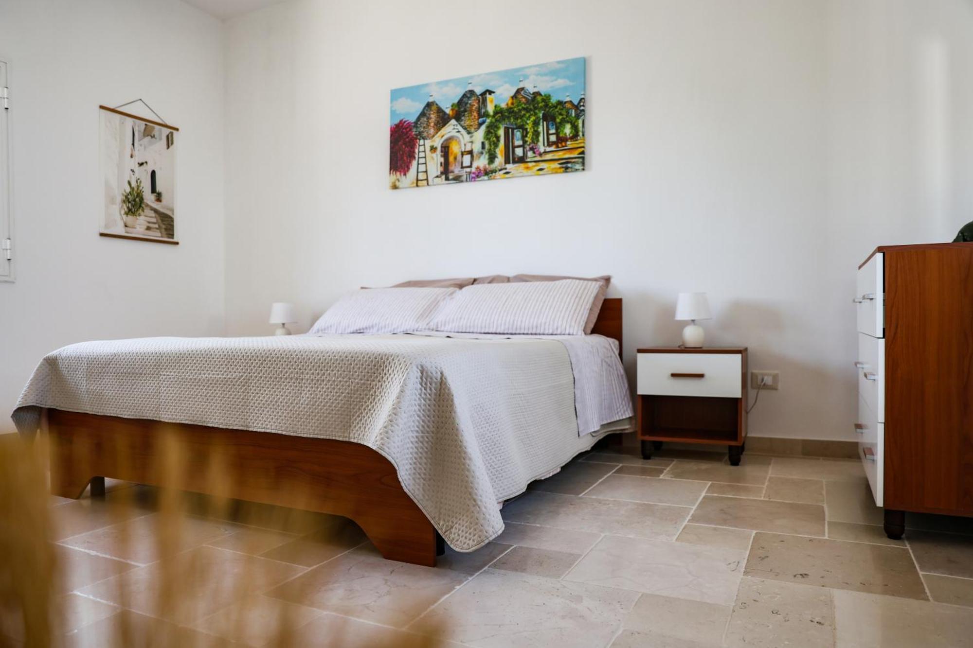 Villa Mina Остуні Екстер'єр фото